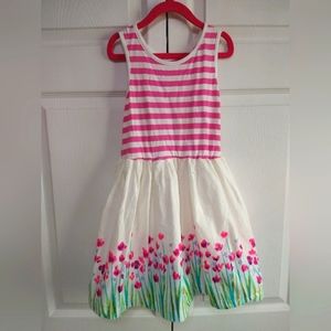 Children place girl pink and white dress size 7/8